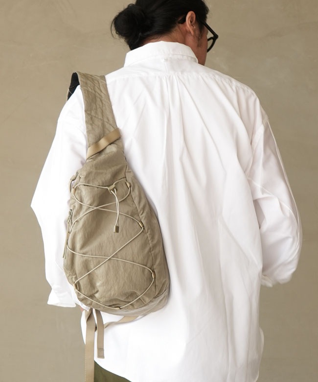 C.P.COMPANY(シー・ピー・カンパニー) Nylon B Lens Crossbody