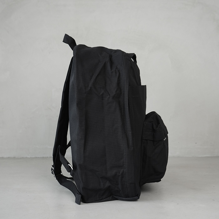 週末限定価格nanamica ナナミカ デイパック リュック SUOS047 s25so105]nanamica(ナナミカ) DAY PACK デイパック リュック