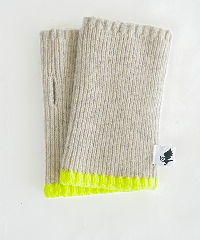 25A-002]uil [aul](アウル)リブ編みホールガーメントHAND WARMER