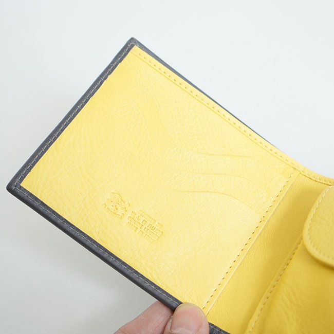 ◇【国内正規販売店】IL BISONTE(イルビゾンテ)日本限定/ロゴ