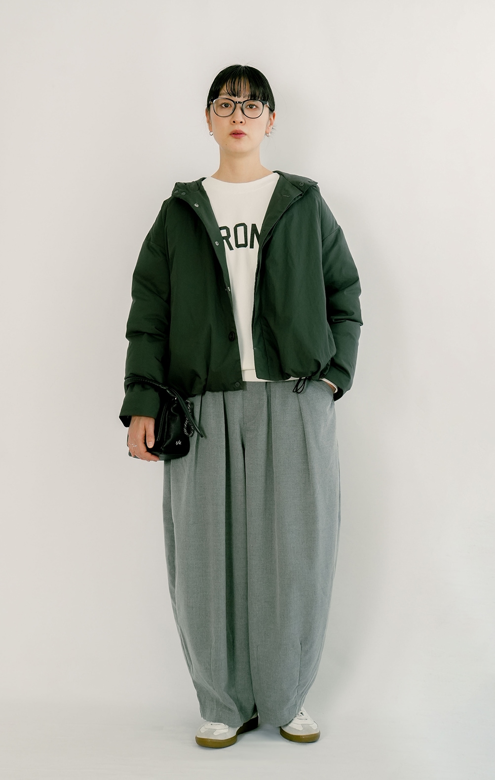 ◇[poche-down-fdjk]solamonat poche(ソラモナポッシェ) ばさっと