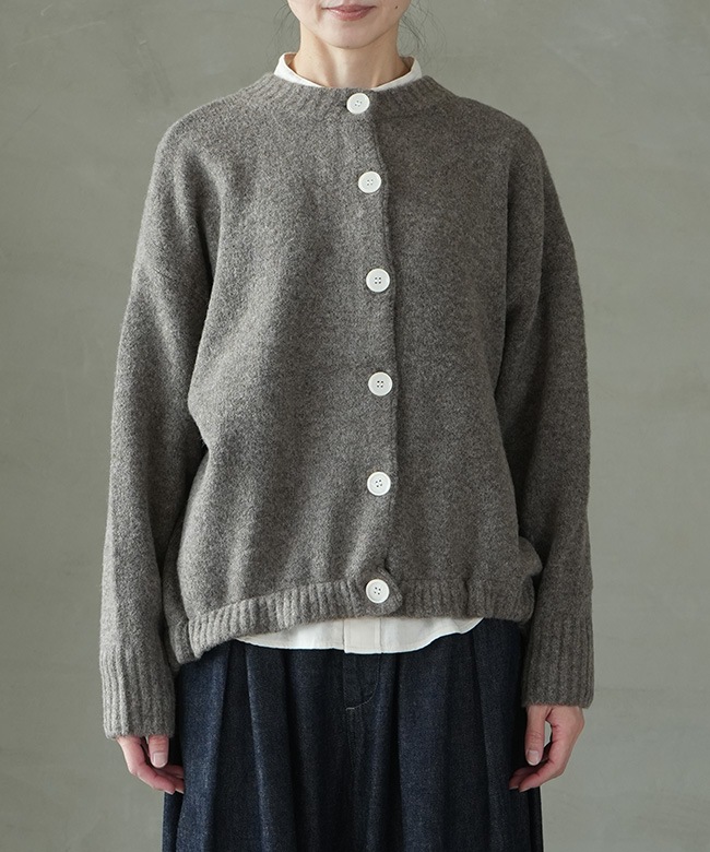 SALE 30%OFF】mao made(マオメイド)ヤクフィールバックタックドロスト