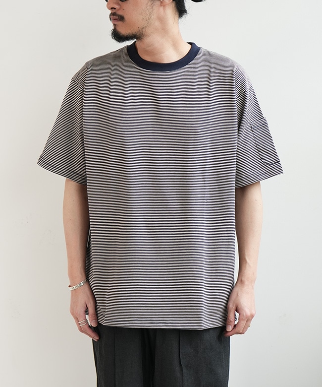 グレーSボーダーT NEEDLES(ニードルズ) S/S Crew Neck Tee - Cotton Stripe Jersey