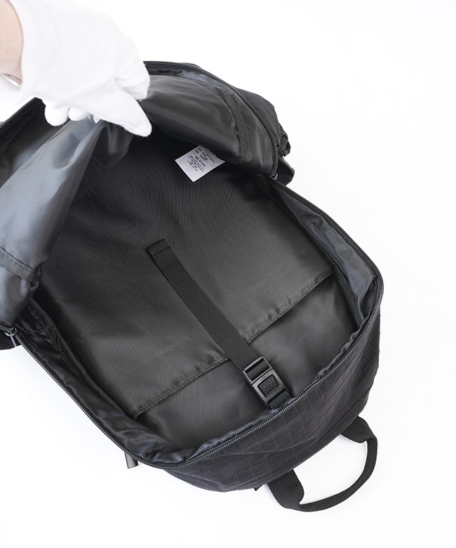 13WGB254311]emmi(エミ) ボックスチェックギャザーボディーバック