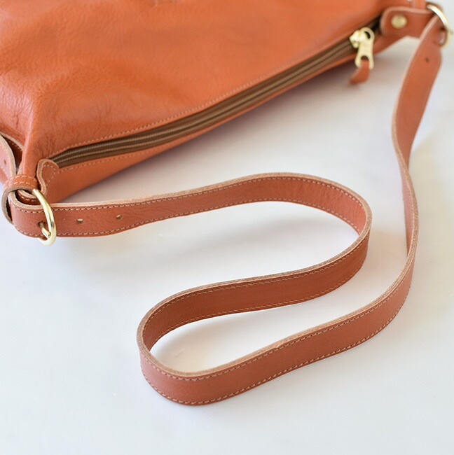 7_000000003864.jpg?1729387162 