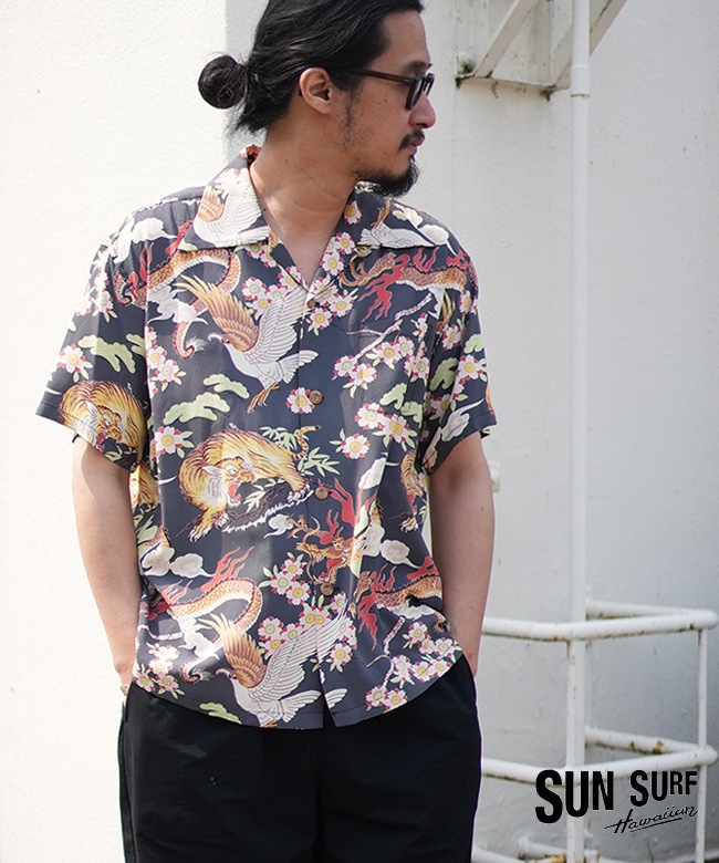 ま*う様 サンサーフ（SUN SURF ）アロハシャツ　Lサイズ　ハンガー サンサーフ（SUN SURF ）アロハシャツLサイズハンガー