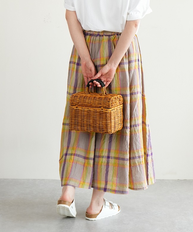 ICHI antiquite's ‧̍̊·̊ 麻100% 日本製　スカート　ナチュラル SALE30%OFF 】￥18,700→￥13,090 / ICHI Antiquite's（イチ