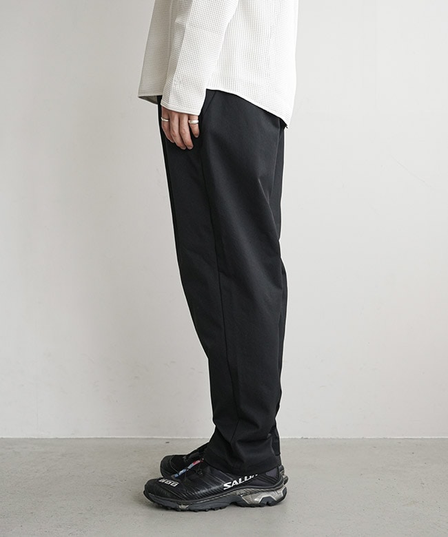 GL75177]Goldwin(ゴールドウィン) One Tuck Tapered Stretcj Pants