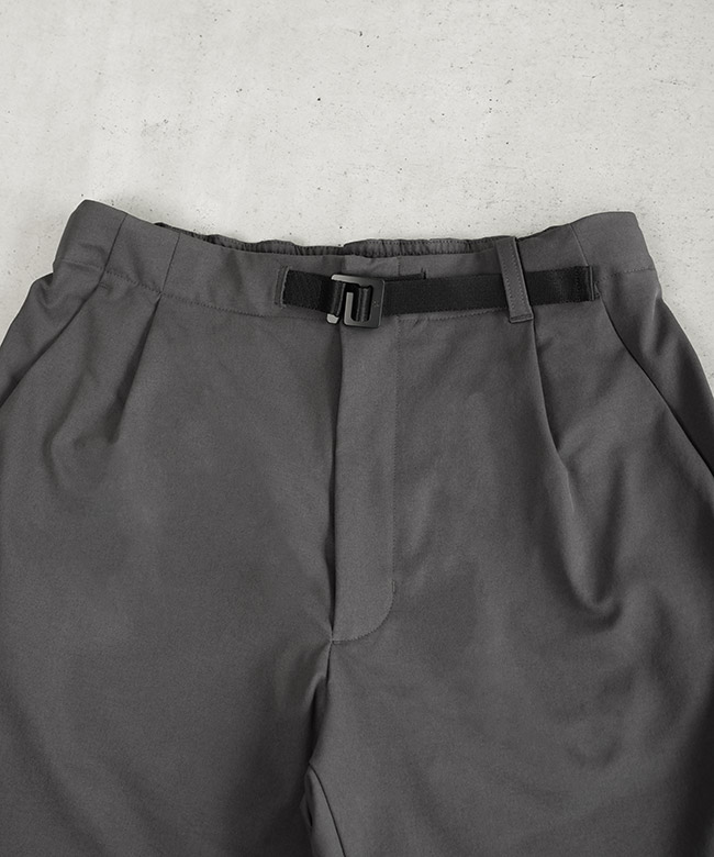 GL75177]Goldwin(ゴールドウィン) One Tuck Tapered Stretcj Pants