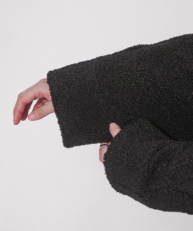 コメント要確認美品⭐️ENFOLDING SHAGGY XL ブラック 裏ボア SALE 50%OFF】CYNICAL(シニカル) リサイクルボア ケープカラーコート