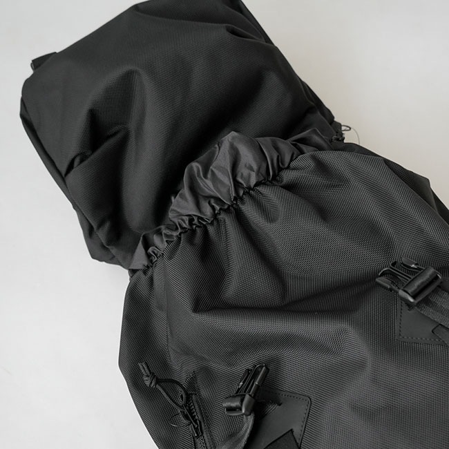 NEW ERA(ニューエラ) ラックサック 35L ブラック [13529424