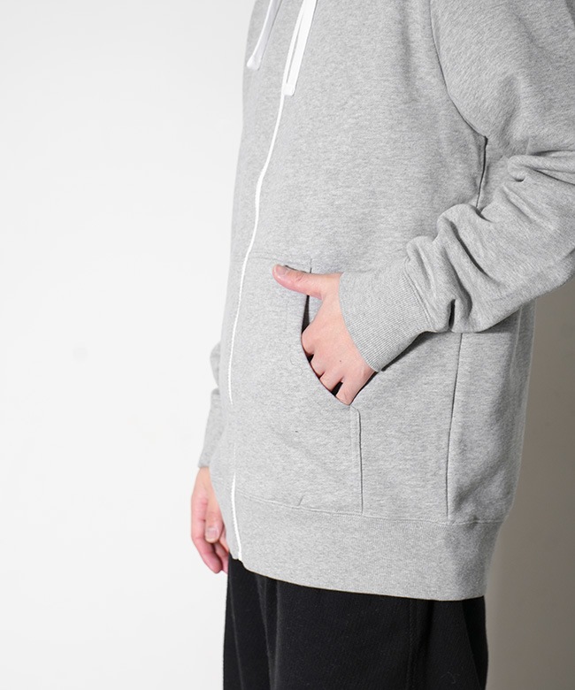 タッパー　Mサイズ THE NORTH FACE ザ・ノースフェイス/THE FACEリアビュー ジップ