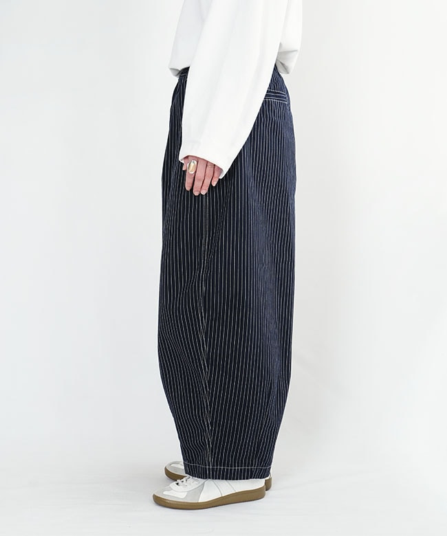 A12504] HARVESTY(ハーベスティ) ペンシルストライプ サーカスパンツ