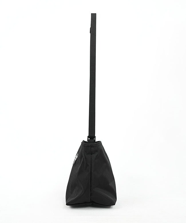 FREDRIK PACKERS(フレドリック パッカーズ) 別注 210D EVER SHOULDER