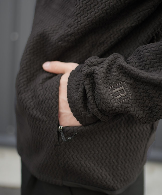 40275]Patagonia(パタゴニア) メンズ・R1 エア・ジャケット トップス