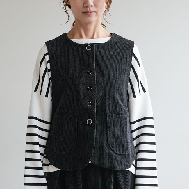 ★美品★ tumugu ツムグ　ドッキング　コーデュロイ　ベスト　つむぐ SALE 30%OFF】[TB23313] tumugu(ツムグ) ドッキングコーデュロイ
