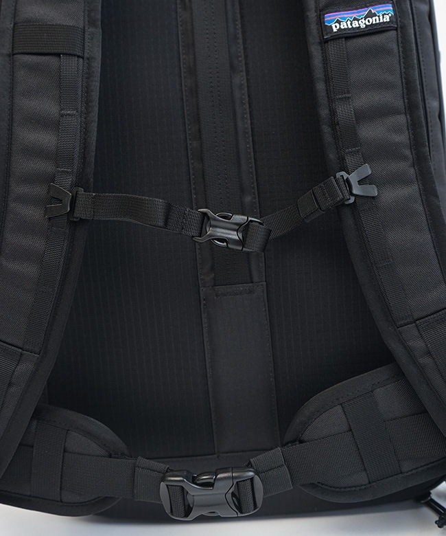 国内正規販売店】Patagonia(パタゴニア)BLACK HOLE MINI MLC ブラック