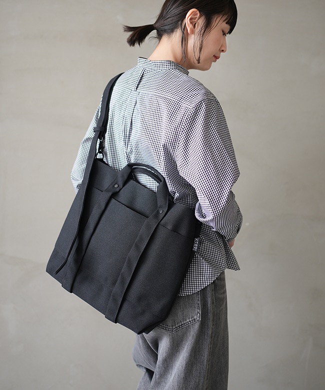 K006-M]KARRI AMIACALVA(カリ アミアカルヴァ) RECYCLED POLYESTER