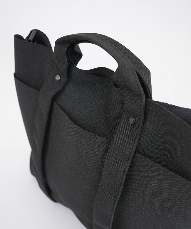 K006-M]KARRI AMIACALVA(カリ アミアカルヴァ) RECYCLED POLYESTER