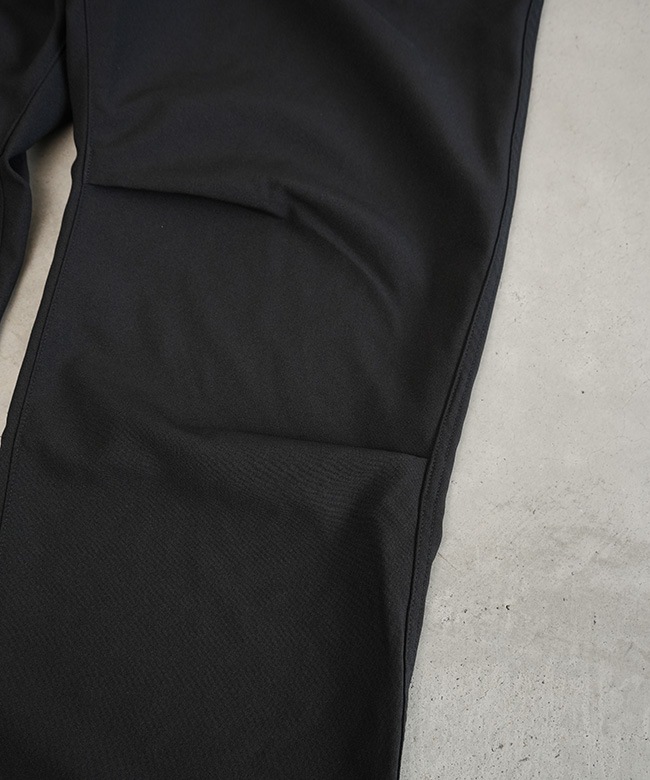 SALE 30%OFFnonnative(ノンネイティブ) DWELLER EASY PANTS POLY