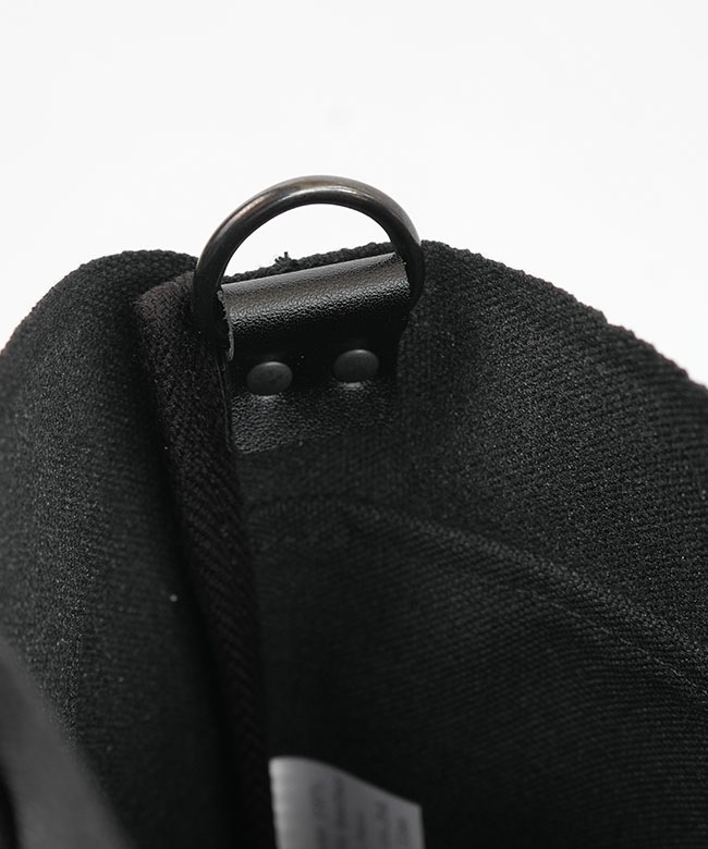 バッグ kari K006-S]KARRI AMIACALVA(カリ アミアカルヴァ) RECYCLED