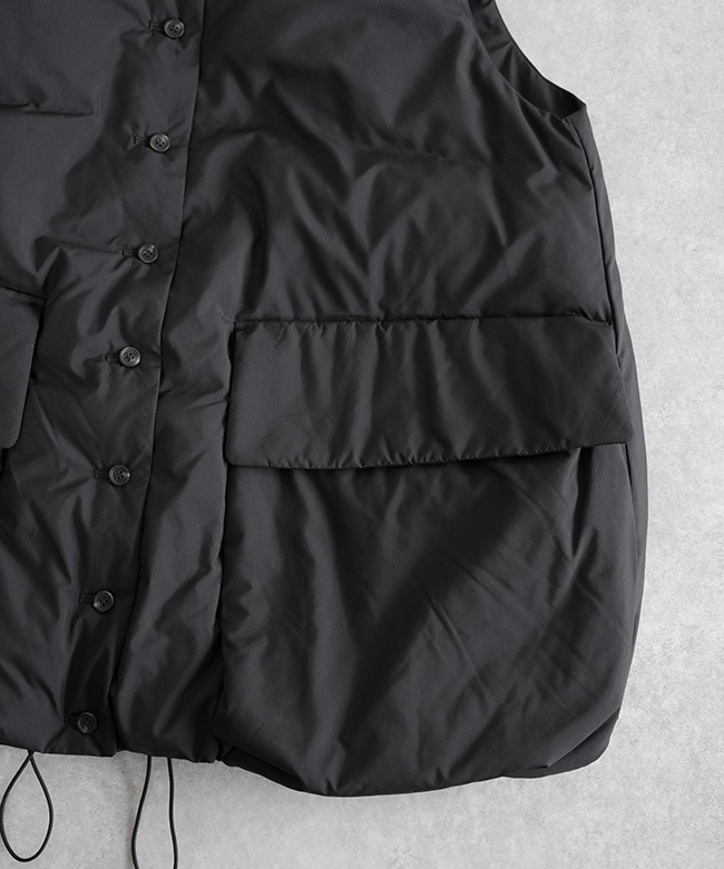 ミズイロインド　ダウンベスト　ブラック ミズイロインド mizuiro ind mizuiro ind ダウンベスト （ブラック