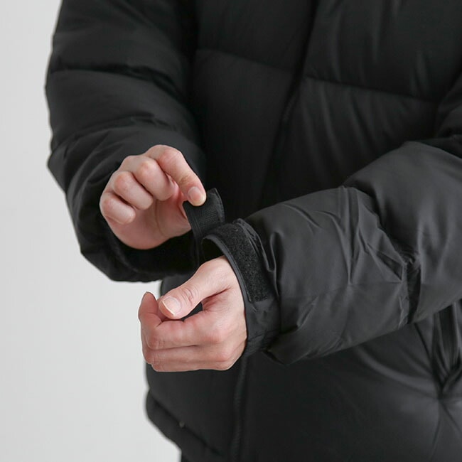 THE NORTH FACE ダウンジャケット ブラック　収納袋付き nd92331-04.jpg