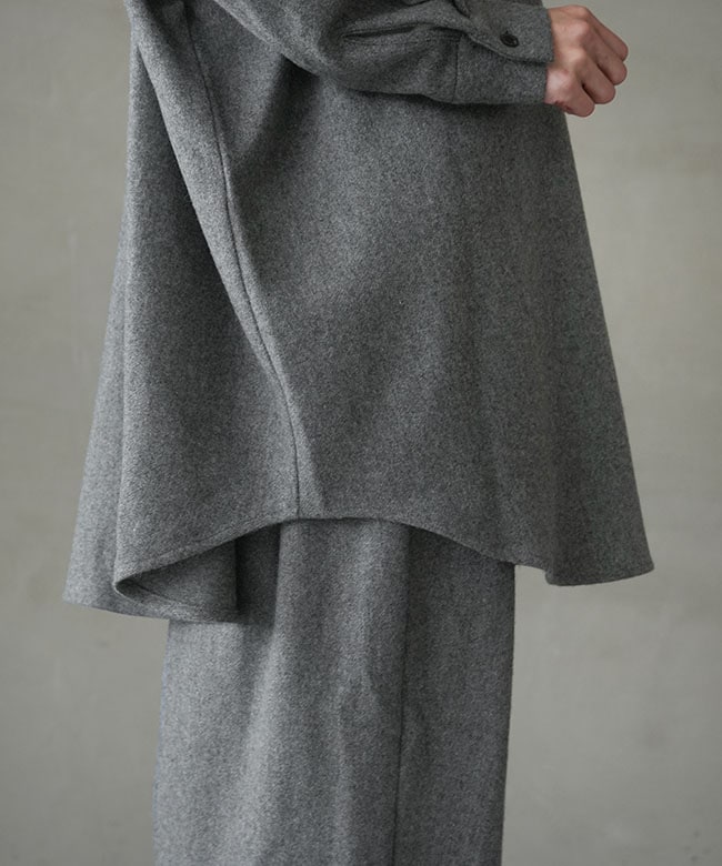 4-230063]mizuiro ind(ミズイロインド) ポケット付きワイドシャツ