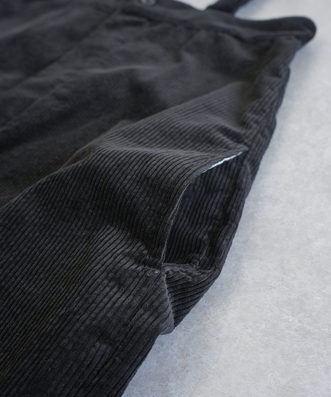 YARMO☆ハイライズブレーストラウザーズ☆美品☆人気の黒 YARMO ハイライズブレーストラウザーズ [P32] – CREER