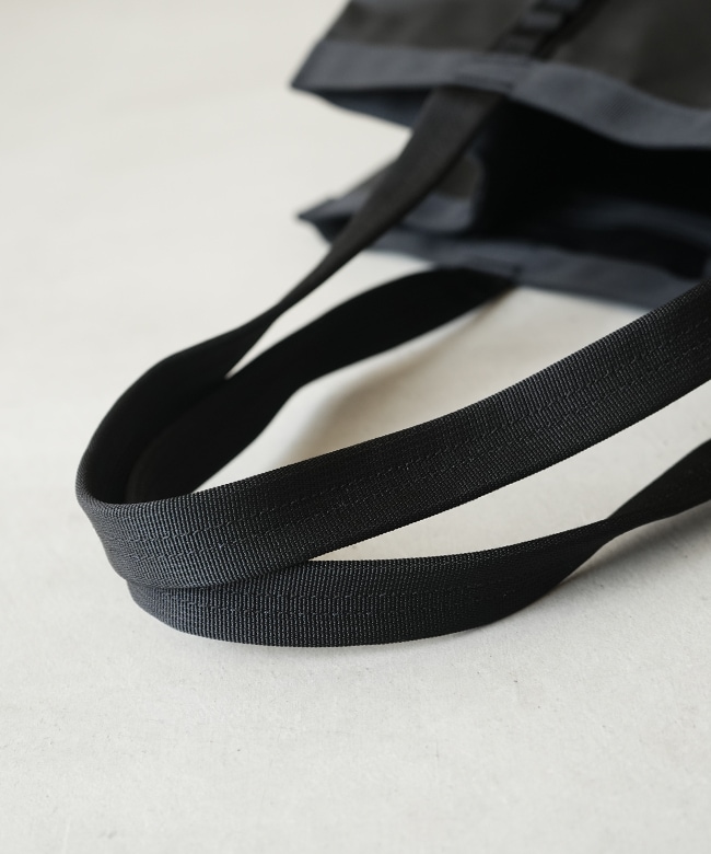 パタゴニア　ブラックホール トート 25L　49032　ブラック　新品 patagonia（パタゴニア）ブラックホール・トート 25L 49032