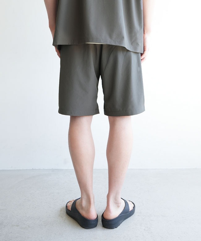 ＯＯＯ　脚部分 WILD THINGS(ワイルドシングス) BASE SHORTS ベースショーツ ボトムス