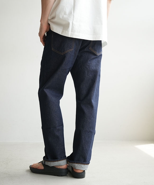 NECESSARY or UNNECESSARY(ネセサリーオアアンネセサリー) UNIFORM FIT