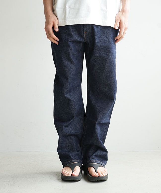 NECESSARY or UNNECESSARY(ネセサリーオアアンネセサリー) UNIFORM FIT