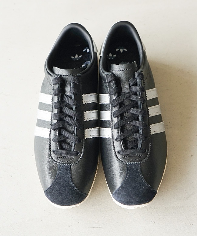 adidas レザーパンツ ヴィンテージ 90s RUN DMC オールブラック adidas レザーパンツ ヴィンテージ 90s RUN DMC オールブラック 【公式