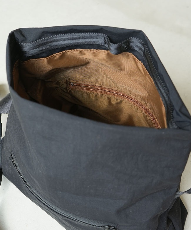 Filer(フィレール) SIWA KUCHIORE SHOULDER シワ口折れショルダー