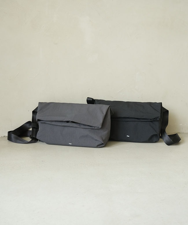 Filer(フィレール) SIWA KUCHIORE SHOULDER シワ口折れショルダー