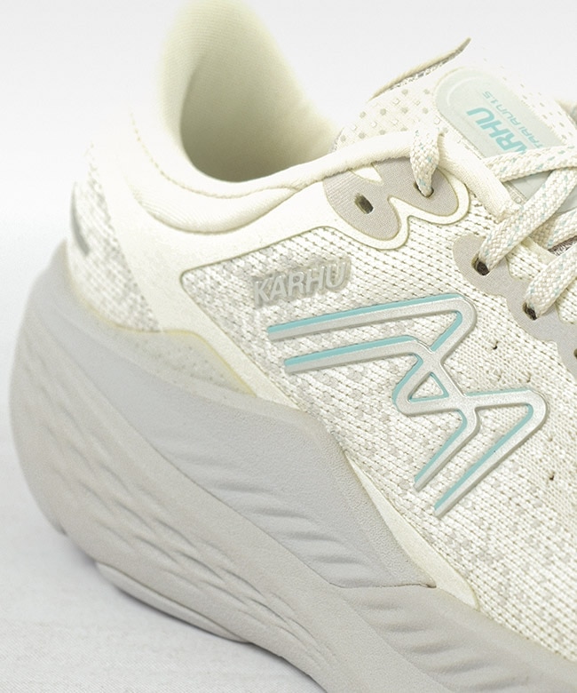 SALE 50%OFF】[F/KH205005]KARHU(カルフ)MESTARI RUN 1.5 メスタリラン