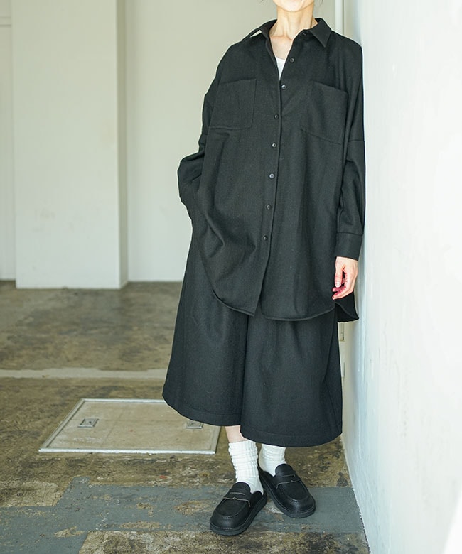 mizuiro ind(ミズイロインド)ウールワイドハーフパンツ wool wide half
