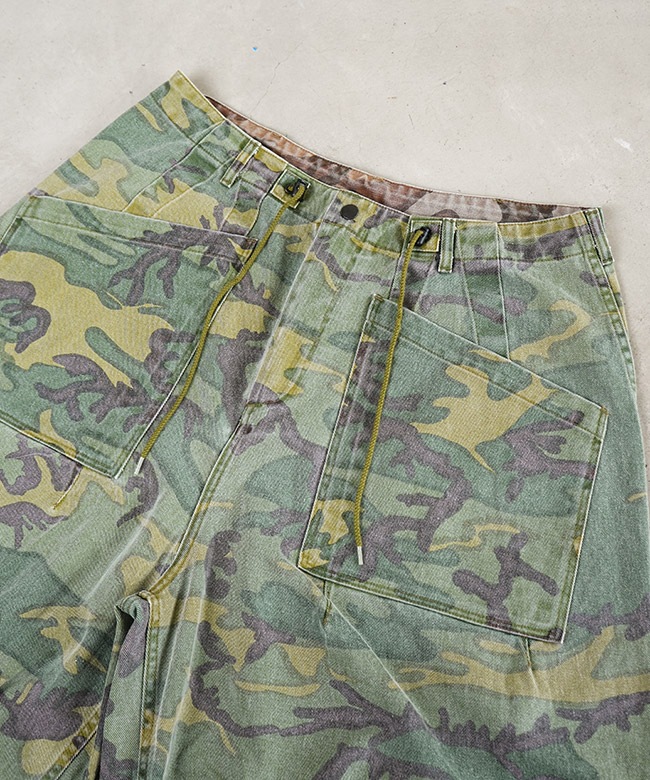 SX144]NEEDLES(ニードルズ) Reversible H.D. Pant - Camo Twill