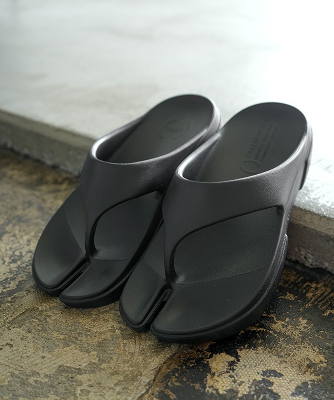 PAES(ペイズ)【携帯袋付き】FLIPFLOP 01 フリップフロップ BLACK
