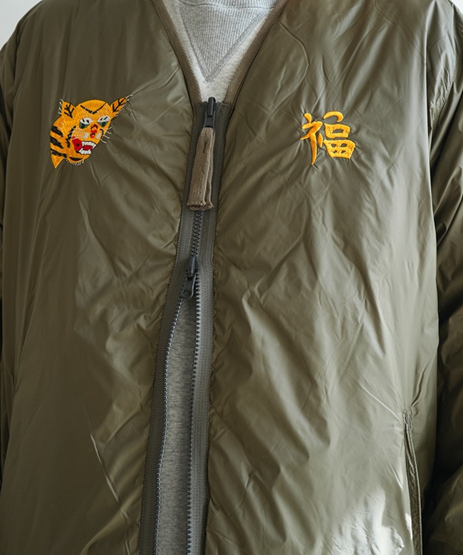 SALE 30%OFF】TAION(タイオン)【収納袋付き】 REVERSIBLE VETJAN DOWN