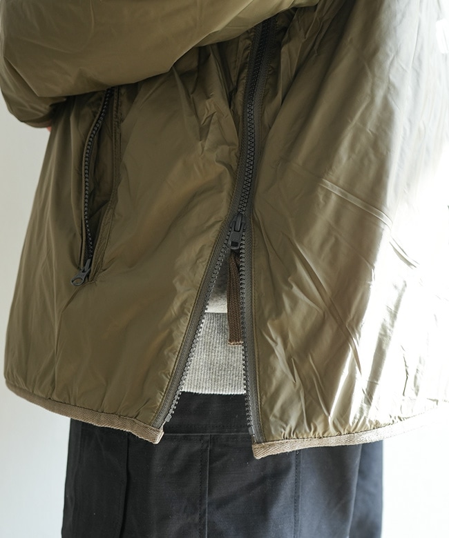 SALE 30%OFF】TAION(タイオン)【収納袋付き】 REVERSIBLE VETJAN DOWN SALE 30%OFF】TAION(タイオン)【収納袋付き】 REVERSIBLE VETJAN DOWN