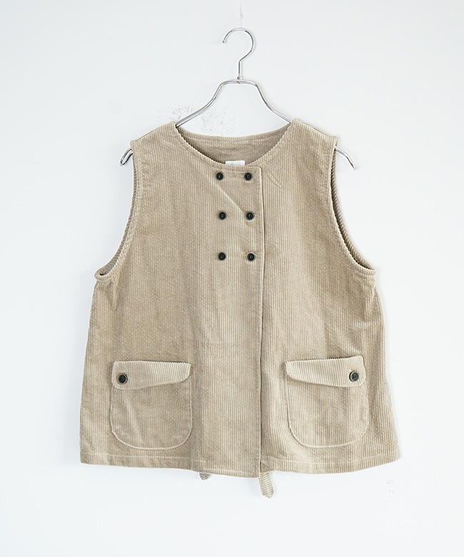 255109]ina(イナ) ダブル釦後ろベル付きベスト レディース トップス