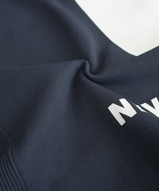 大特価‼️ノースフェイス スウェットバックスクエアロゴクルー⭐️ブラック⭐️140⭐️ Amazon.co.jp: THE NORTH FACE(ザ・ノース・フェイス) クルー