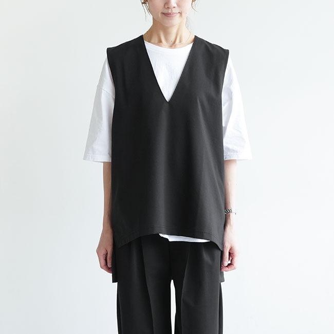 美品 SOLAMONAT オーバーサイズ ストレッチ Vネックベスト 黒 ◇[SMA-MZ-VST]SOLAMONAT(ソラモナ)モッツァレラストレッチ V