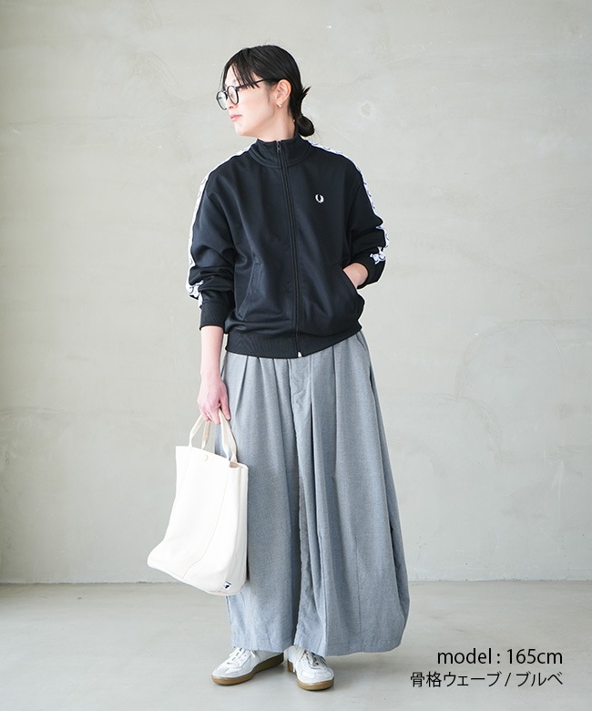FRED PERRY(フレッドペリー) TAPED TRACK JACKET テープトラック