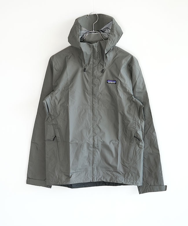 patagonia ジャケット 4T グレー 中古・古着通販】Patagonia (パタゴニア) ノマダー・ジャケット グレー