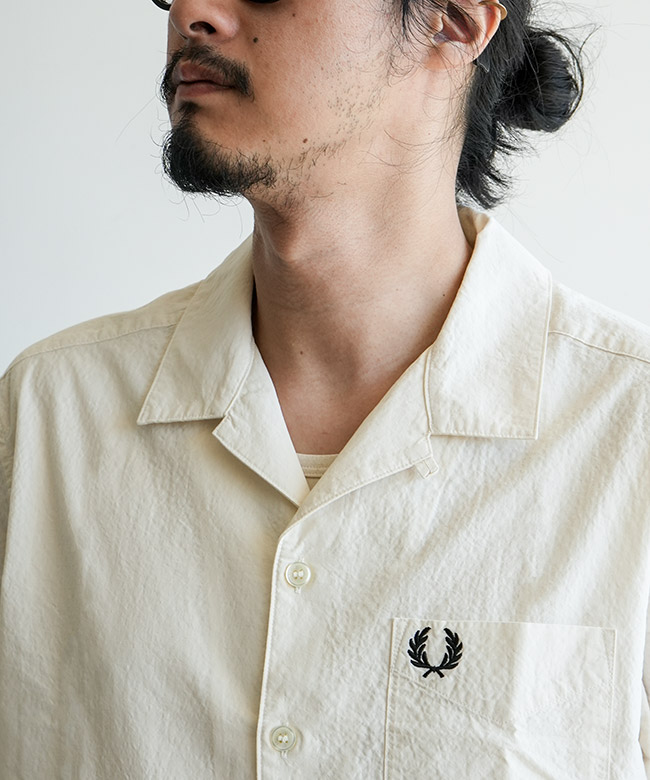FRED PERRY(フレッドペリー) Seersucker Revere Collar Shirt シア