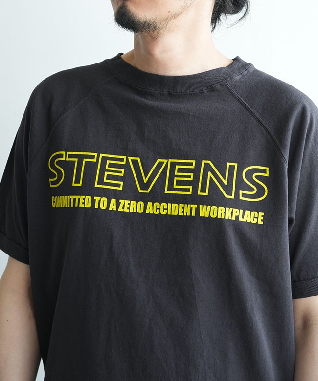 NECESSARY or UNNECESSARY(ネセサリーオアアンネセサリー) STEVENS