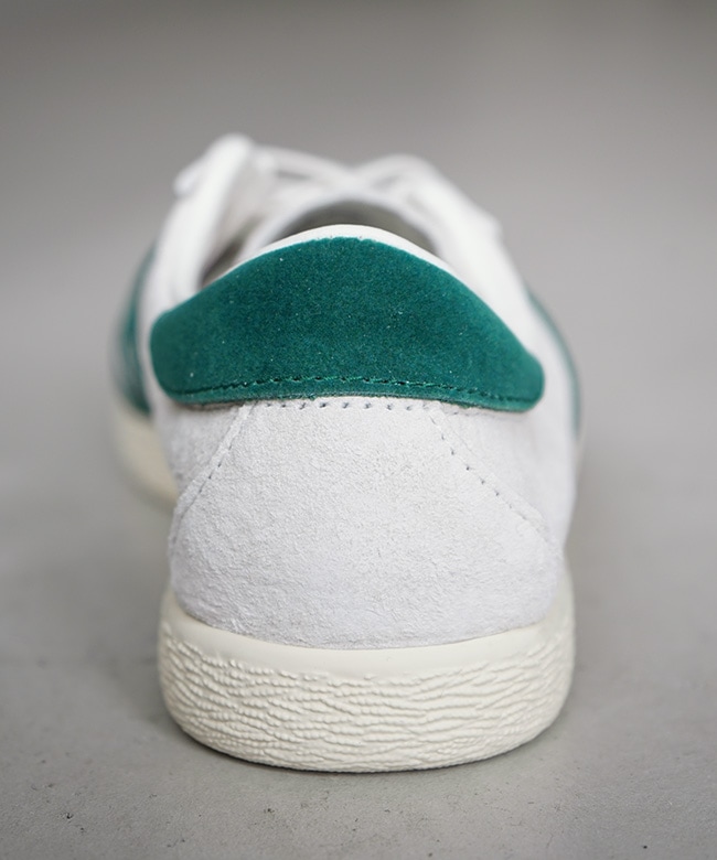 【ADIDAS】 JR2742 Tobacco s-l400.jpg